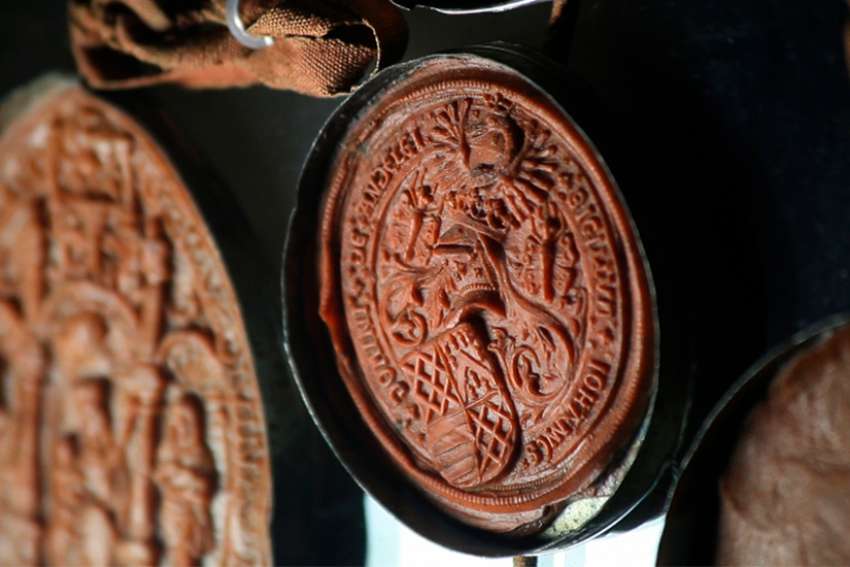 Pope Francis renames the Vatican 'Secret' Archives