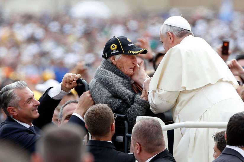 Show value of life by affectionately caring for elderly, Pope says