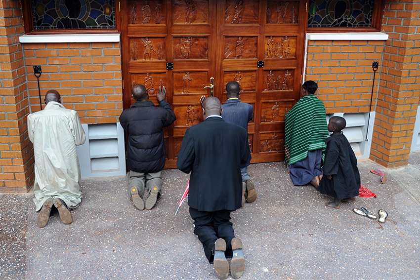 Pilgrims walk hundreds of miles to join Uganda martyrs day Mass
