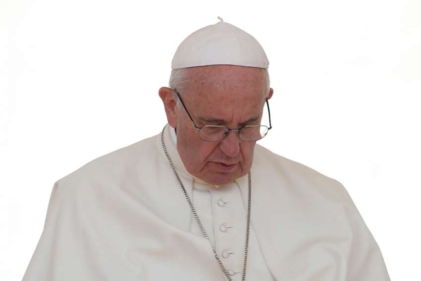 Pope apologizes for 'serious mistakes' in judging Chilean abuse cases