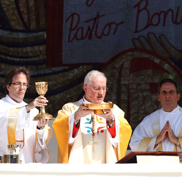 Church leaders tell pilgrims Ireland on path to renewal 