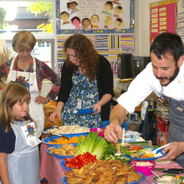 Toronto budget cuts threaten school breakfast programs