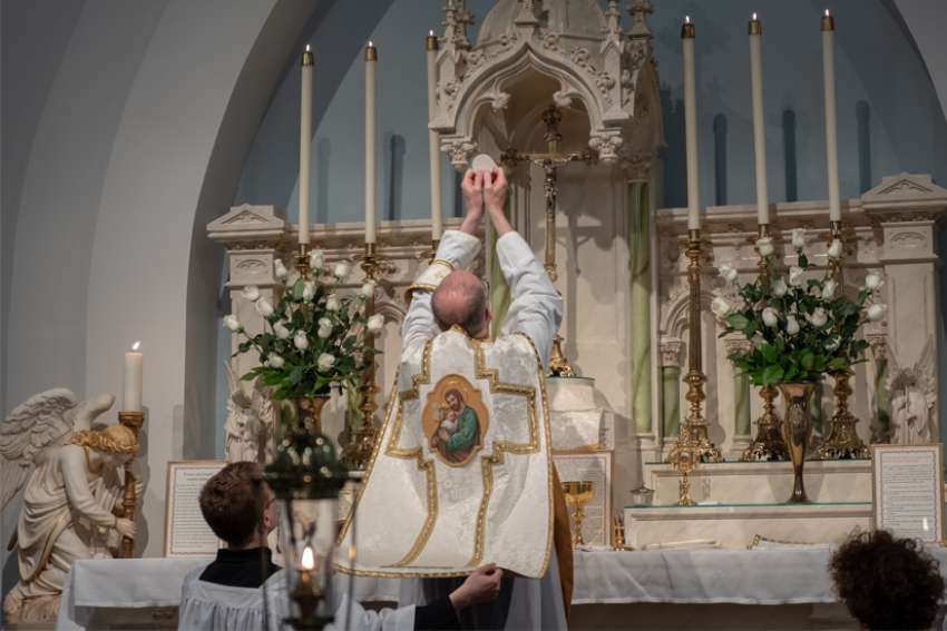 Order of Malta's leader reminds members: Tridentine Mass not allowed
