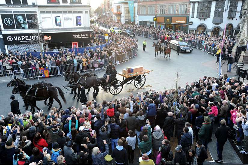 Catholics and Anglicans prepare ecumenical burial fit for a king