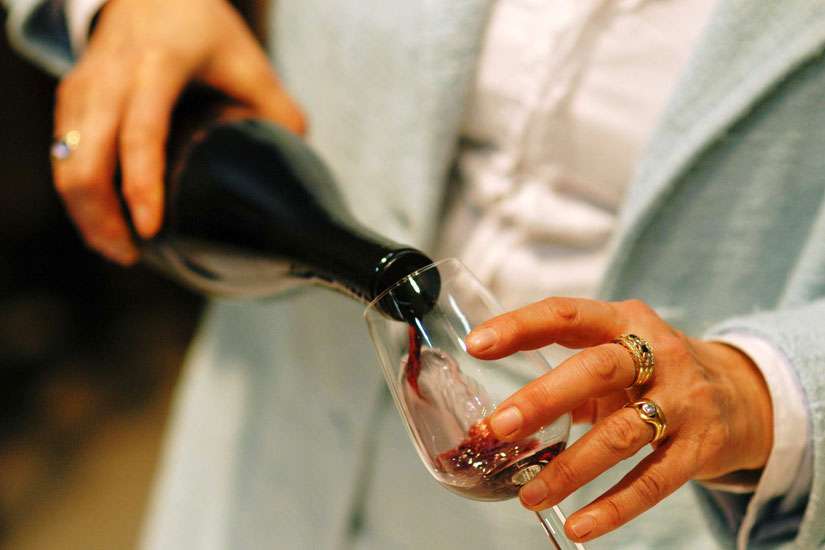 A wedding without wine is ‘shameful!’ says Pope Francis