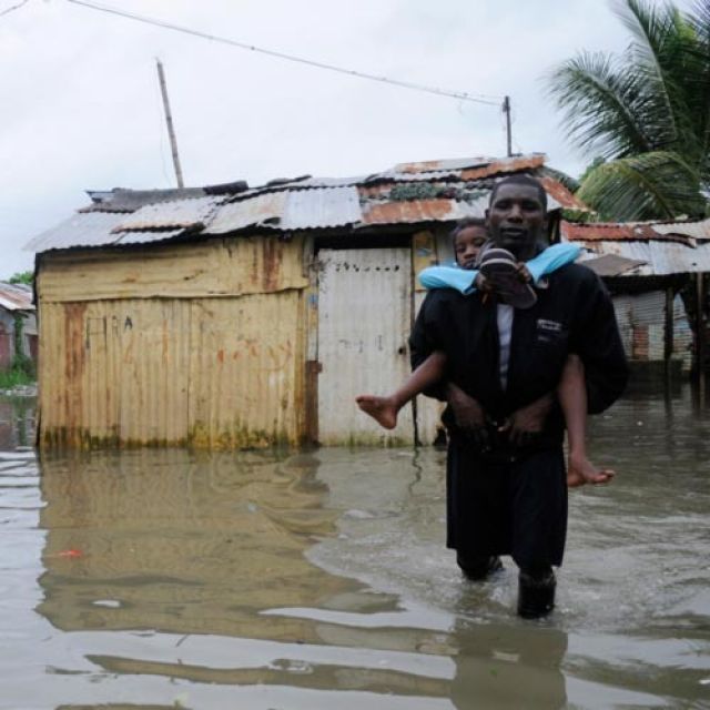 Church workers in Haiti, Cuba begin cleanup after Sandy 