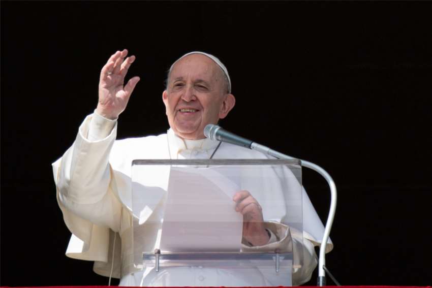 Pope Francis: For Lent, read the Gospel, fast from gossip