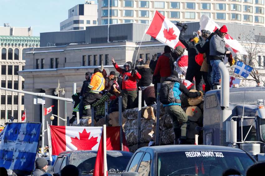 I saw a mob; it wasn’t truckers