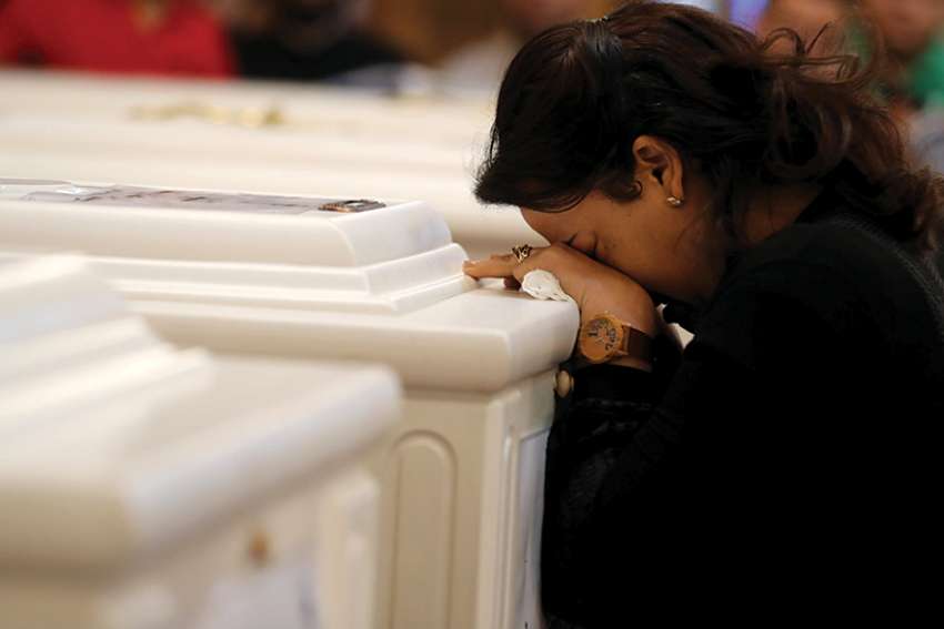 Pope prays for Coptic Orthodox Christians after terrorist attack in Egypt