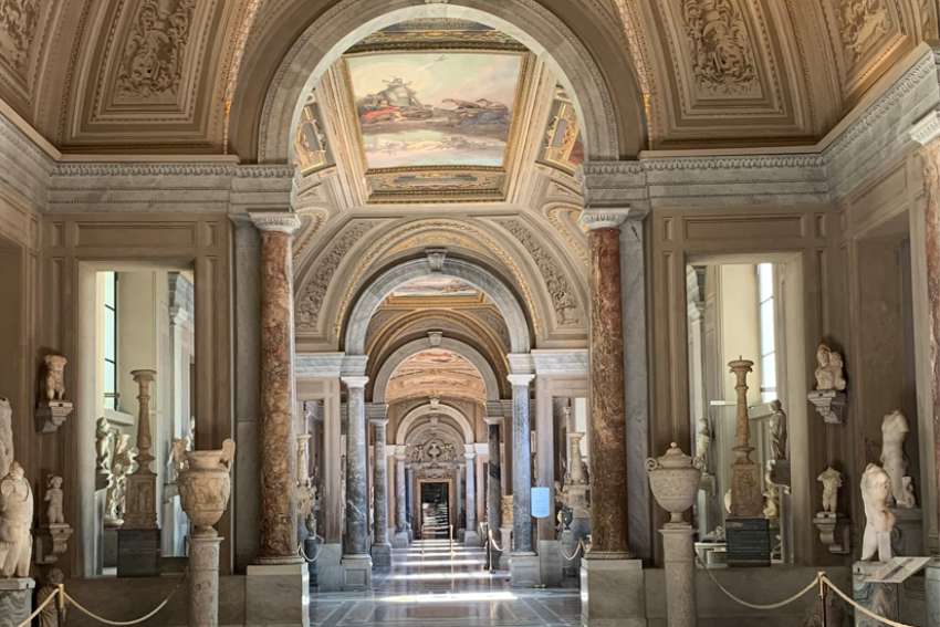 Tourist detained after toppling busts at Vatican Museums