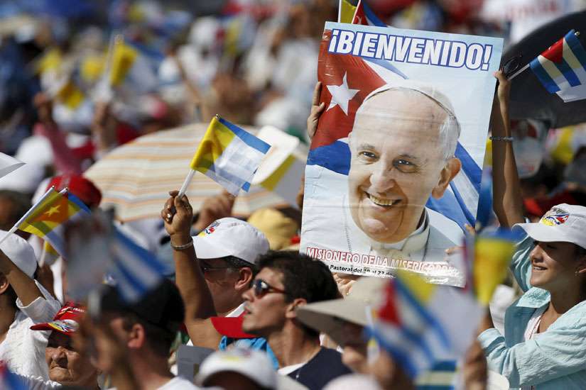 Holguin Catholics experience the unimaginable: papal Mass in public