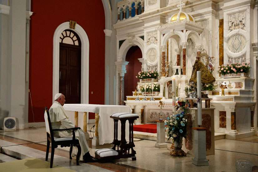 Visit to Cuban shrine gives pope quiet time for prayer
