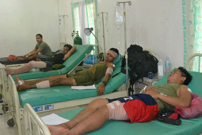 Bishop in southern Philippines backs military push against Abu Sayyaf
