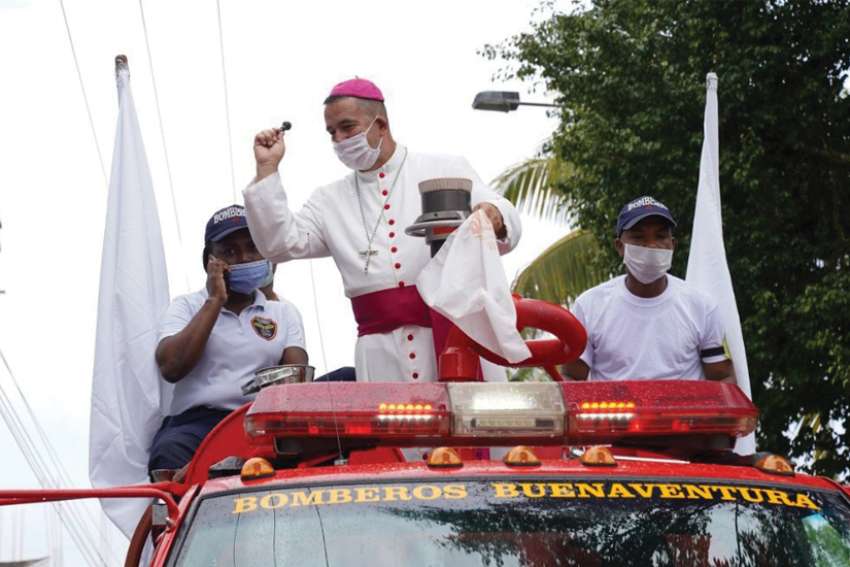 Bishop ‘cleanses’ Colombian city