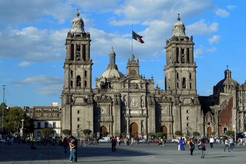 Mexican priest moved to intermediate care after stabbing attack