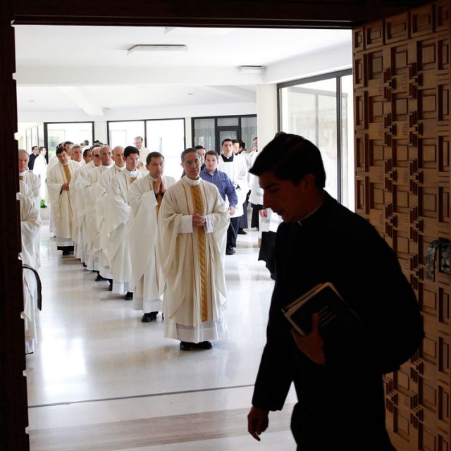 Lay members meet to contribute to Regnum Christi's transformation 