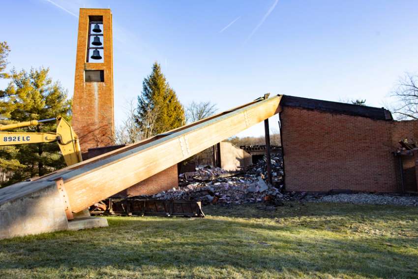 Fire destroys New Jersey church; suspected arsonist arrested