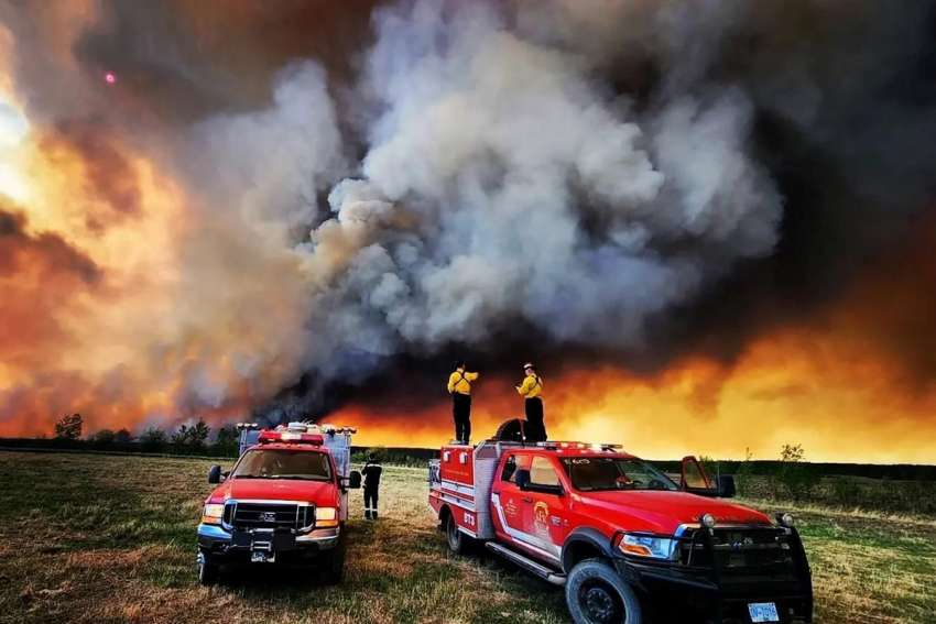 Bishop evacuated, asks for prayers as NWT wildfires grow