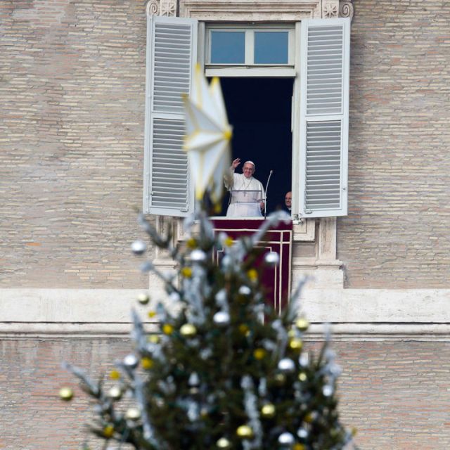 Christians can't be gloomy because Jesus always brings joy, Pope says