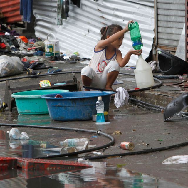 Canadian bishops plan national collection for Philippines relief
