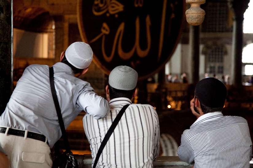 Churchgoing Catholics least likely to hold negative views on Muslims