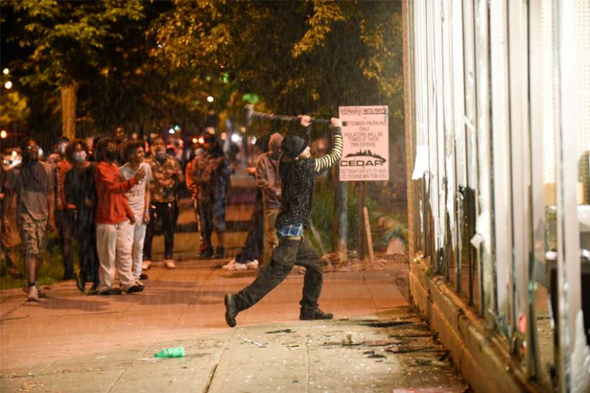 U.S. Bishops 'sickened' by Floyd's death, urge racism be met 'head-on'