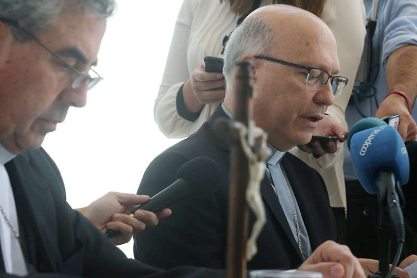 In wake of Francis apology, Chilean bishops to propose renewal plan