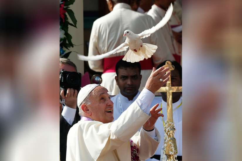 In Madhu, pope tells Sri Lankans reconciliation requires repentance