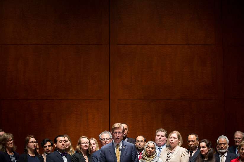 Bill would prohibit making religion basis for anyone to enter U.S.