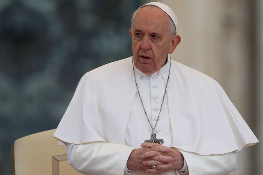 Secrecy of confession must never be violated, Vatican says