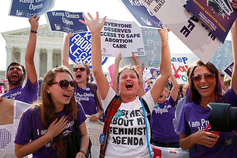 U.S. Supreme Court strikes down abortion restrictions