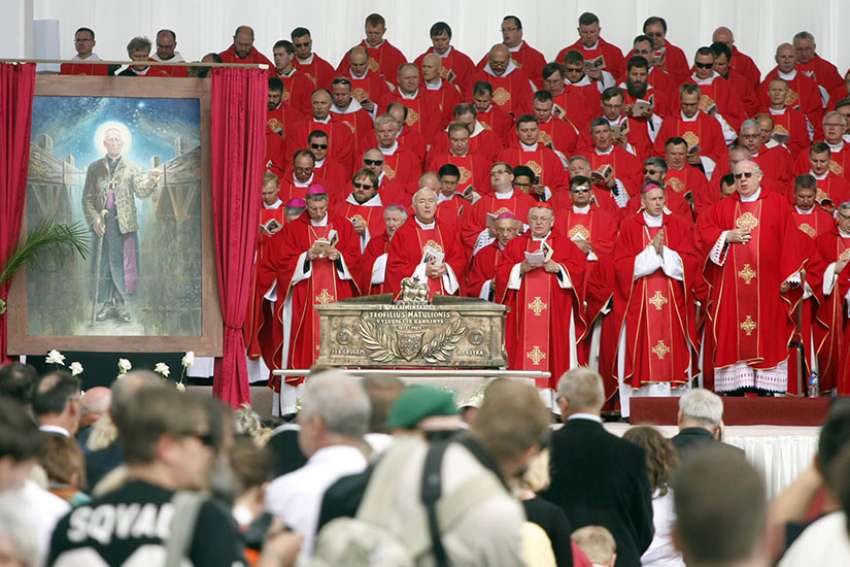 Lithuanian archbishop, murdered by Soviet police, beatified in Vilnius