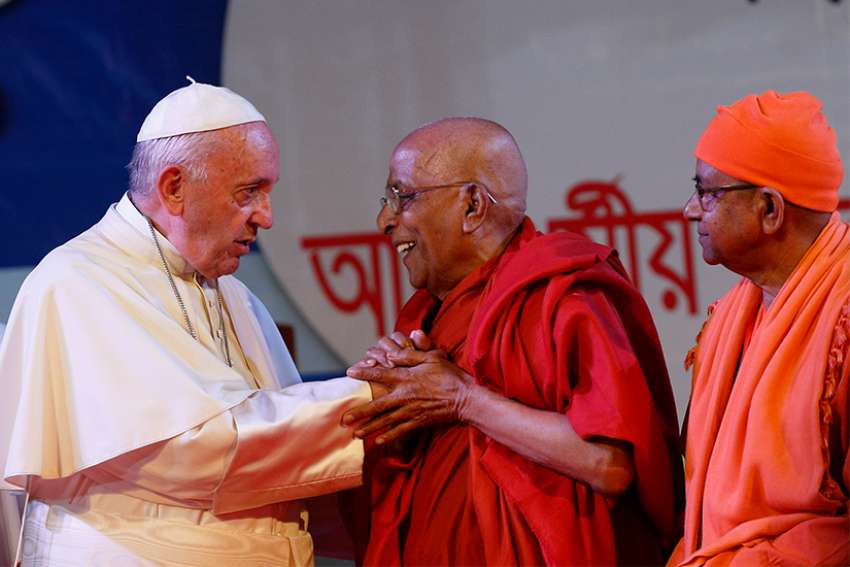 Religious leaders have a responsibility to dialogue, cooperate for interreligious harmony, Pope says