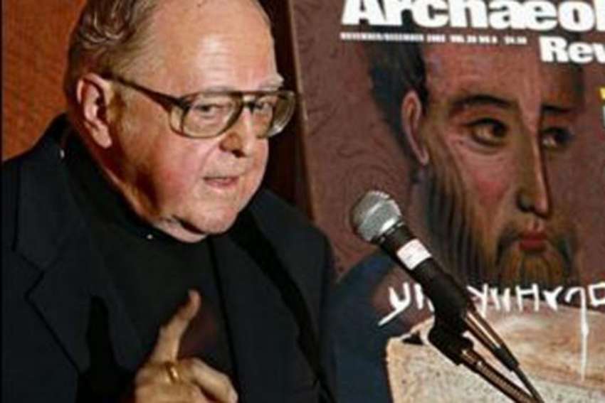 Noted biblical scholar Jesuit Father Fitzmyer dies at age 96