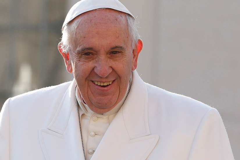 'Soap opera' love isn't true love, Pope says