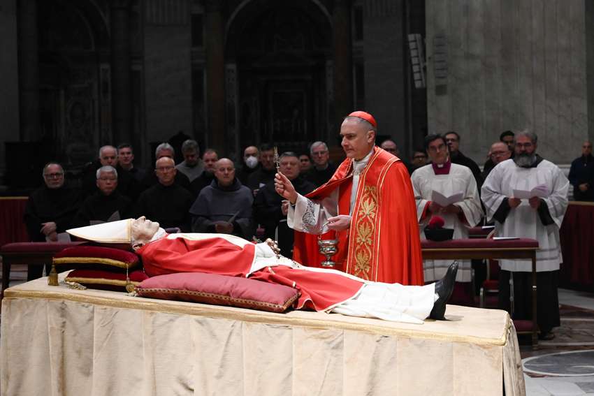 Pope Benedict's body solemnly, lovingly carried to St. Peter's Basilica
