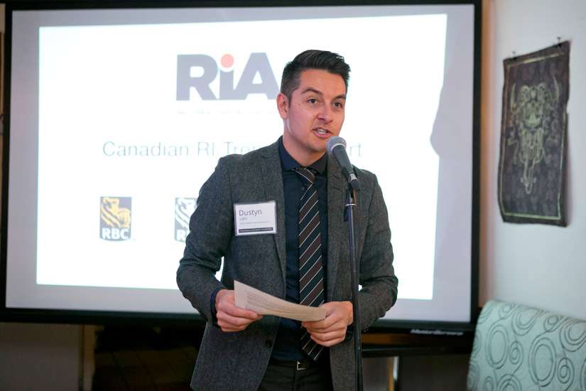 Young investors aim to make money responsibly