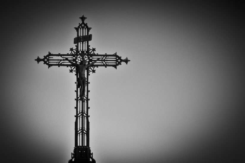 God offers unconditional love, forgiveness to all