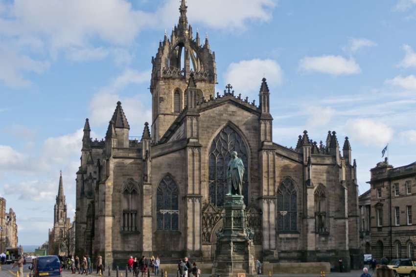 Comment: The preacher, the Catholics and a rainy day