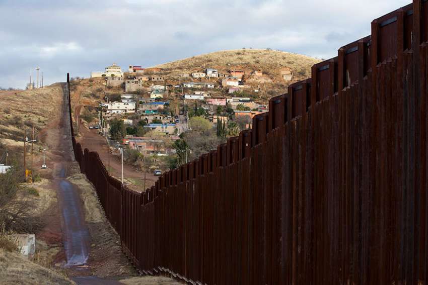 Mexican archdiocese: Companies that work on border wall are 'traitors'