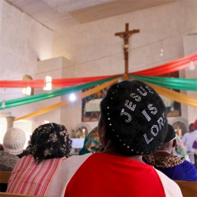 Nigerian religious leaders can help followers end nation's crises 