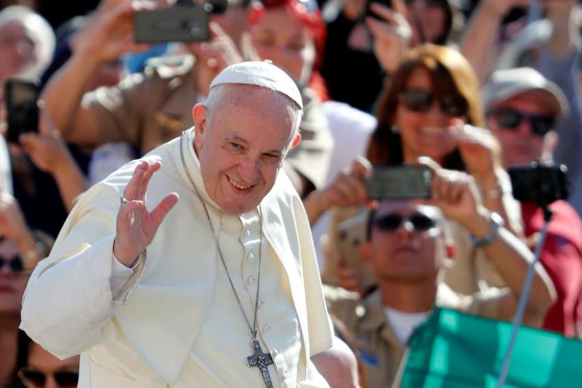 Pope Francis calls for global alliance for education