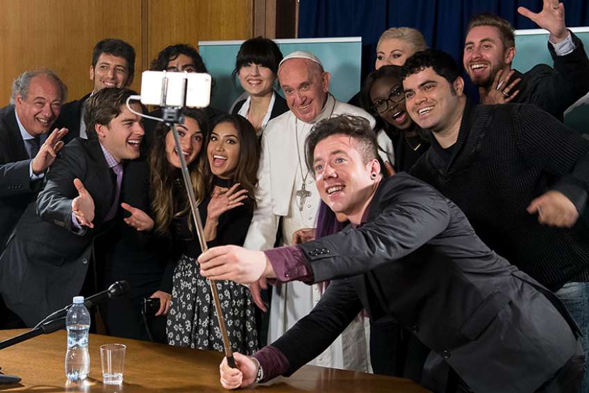Pope tops 40 million followers on Twitter, 5 million on Instagram