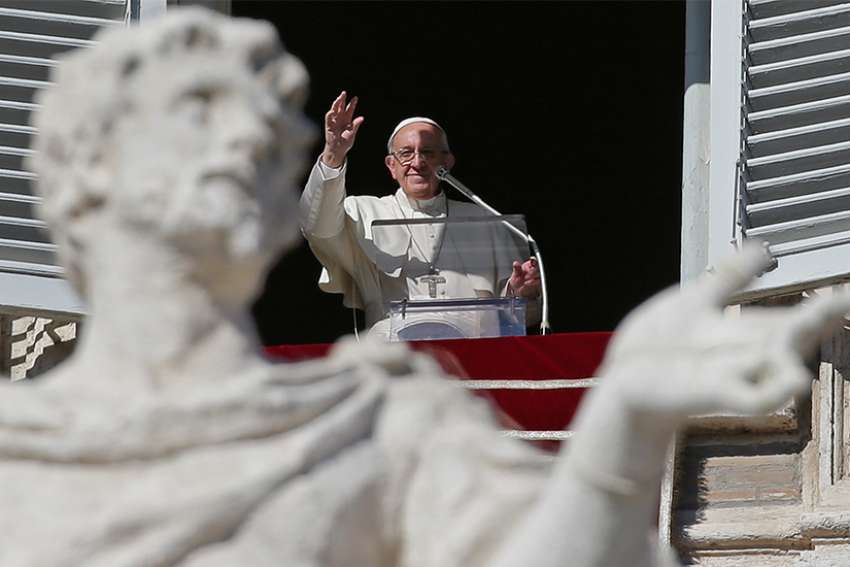 Rekindle your love for the faith with fasting, almsgiving, Pope says in Lenten message