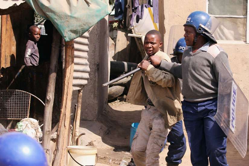 Zimbabwe's church leaders warn of unrest if citizens' protests not heard