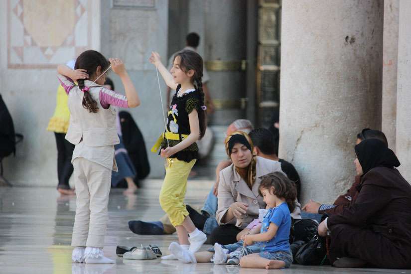 Christian, Muslim leaders say religion can 'humanize' society