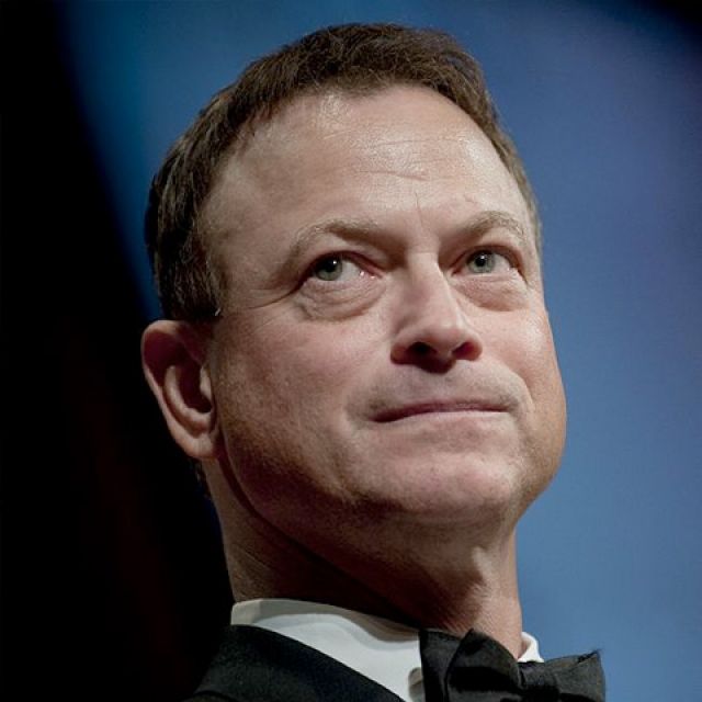 Actor Gary Sinise wins Gabriel Personal Achievement Award 