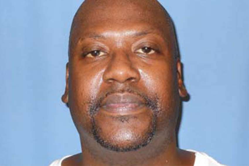 Court overturns conviction of death-row inmate for jury selection bias