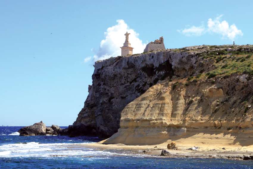 Malta’s Christians set welcoming tone