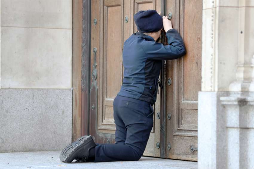 Vatican official says anti-religious bias was evident during lockdown